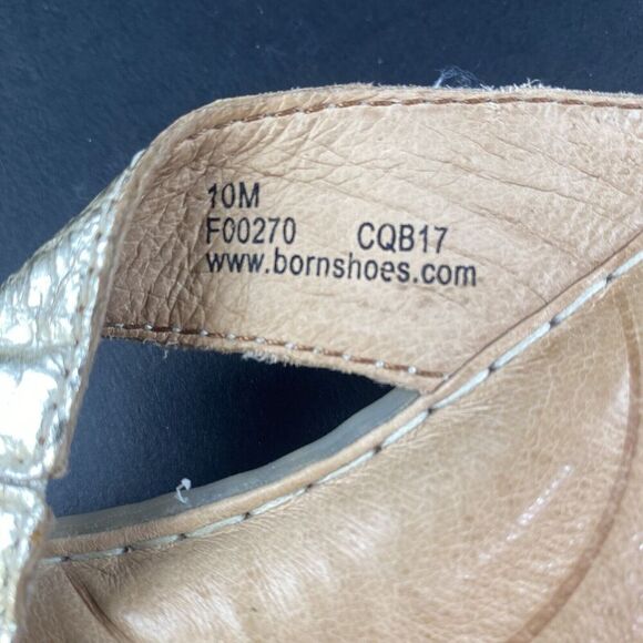 Born Amelie Flip Flops Thongs Leather Gold Sandals Size 10 M F00270 Pre Owned - Picture 9 of 16